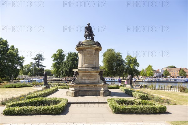 The Gower Memorial, Stratford-upon-Avon, Warwickshire, England, UK