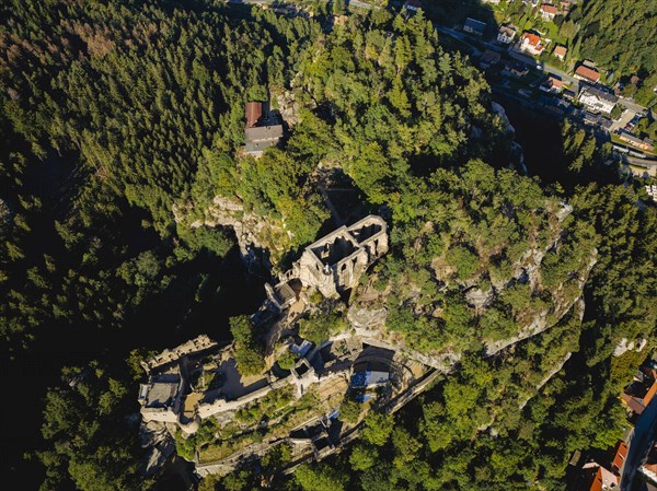 Oybin castle and monastery ruins in the Zittau Mountains, Oybin, Saxony, Germany, Europe