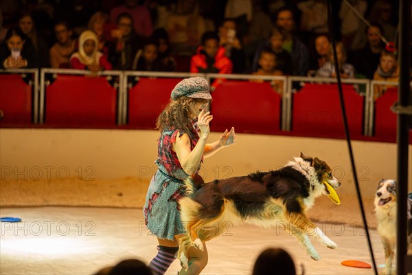 Ludwigshafen 24.12.2023: Performance of the Ludwigshafen Christmas Circus on Christmas Eve