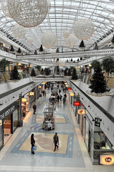 Centro Vasco da Gama shopping centre, Lisbon, Portugal, Europe