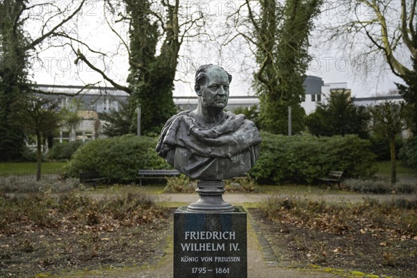 Bust of King Frederick William IV of Prussia, spa garden, Bad Oeynhausen, North Rhine-Westphalia, Germany, Europe
