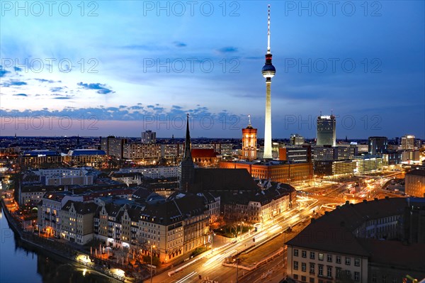 Berlin at the blue hour, television tower at Alexanderplatz, 19/04/2021