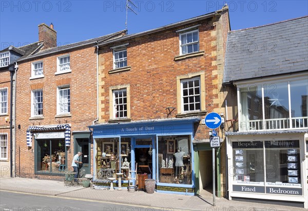 Antique shop in town of Shipston-on-Stour, Warwickshire, England, UK