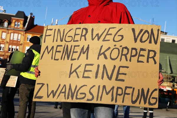 Mannheim: Demonstration against the corona measures. The demonstration was organised by an individual, not by Querdenken. The motto of the demonstration was: For freedom and fundamental rights, for free self-determination, for free vaccination decisions