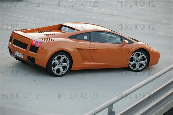 2003 Lamborghini Gallardo automobile sports car classic orange