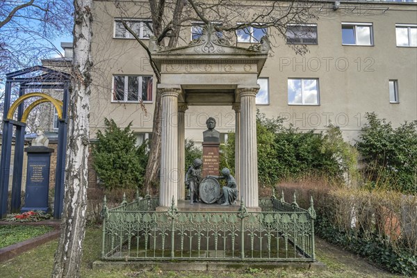 Johann Friedrich August Borsig, Grave, Dorotheenstaedtischer Friedhof, Chausseestrasse, Mitte, Berlin, Germany, Europe