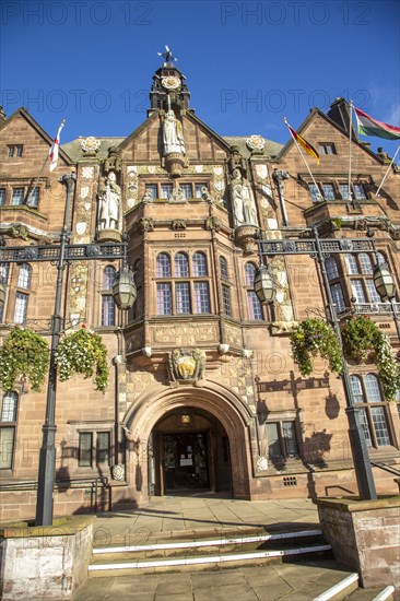 The Council House building opened 1917, Tudor style 20th century architecture, Coventry, England, UK