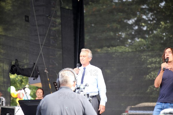 Major demonstration Berlin invites Europe - A celebration of peace and freedom Berlin 29 August 2020: Speech by Robert F. Kennedy Jr