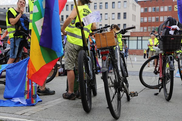 Ramstein 2021 peace camp bicycle demonstration: A bicycle demonstration took place on Saturday under the motto Stop Ramstein Air Base, organised as a rally from the starting points in Kaiserslautern, Kusel, Pirmasens and Homburg