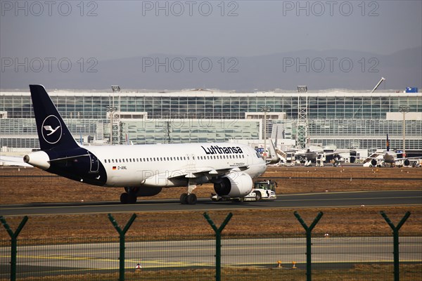 A Lufthansa passenger aircraft at Frankfurt Airport