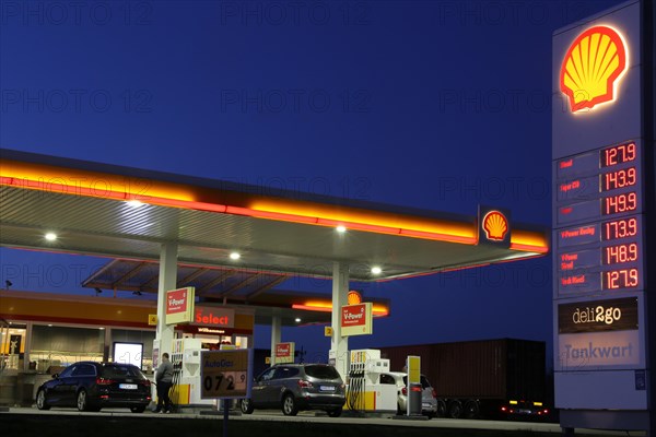 Shell petrol station (Hassloch, Rhineland-Palatinate)