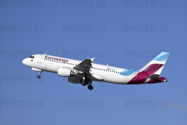 Aircraft Eurowings Europe Malta, Airbus A320-200, 9H-EUU