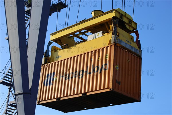 Close-up of a container being shipped (Mannheim, Baden-Wuerttemberg)