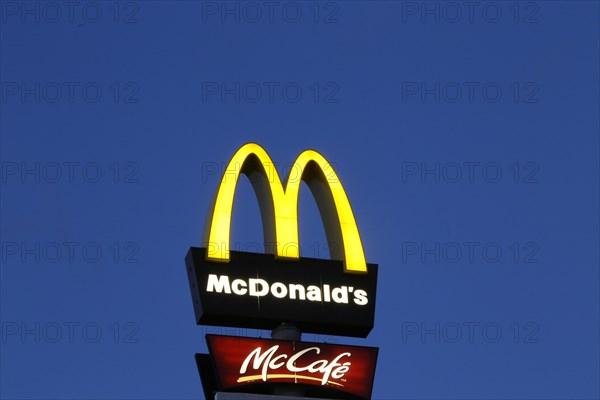 Logo at McDonalds in Hassloch/Pfalz, Germany, Europe