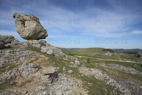 Rocky landscape with bizarre limestone rock formations, limestone cliffs, Chaos de Nimes le Vieux, Causse Mejean, Cevennes, Massif Central, France, Europe