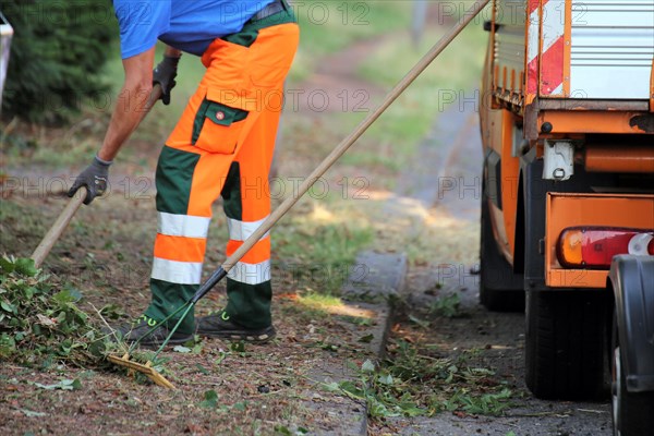 Green maintenance, landscape maintenance (Homburg, Saarland)