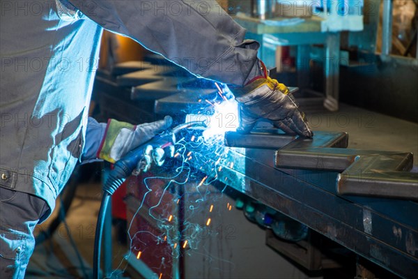 Fitters during welding work