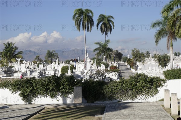 Graves, gravesites, Cementerio de Cristobal Colon, Christopher Columbus Cemetery, 56 ha cemetery, Havana, Cuba, Greater Antilles, Caribbean, Central America