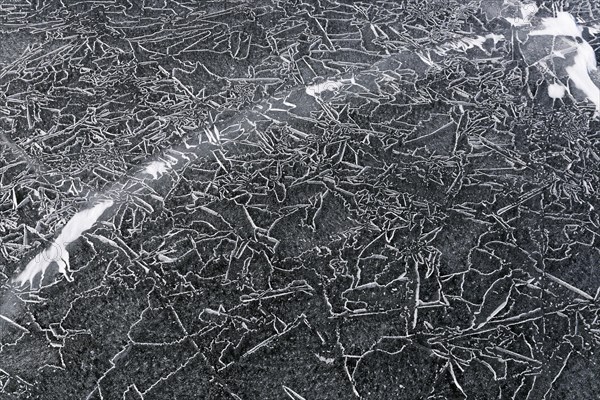 Winter, ice pattern on the Saint Lawrence River, Province of Quebec, Canada, North America