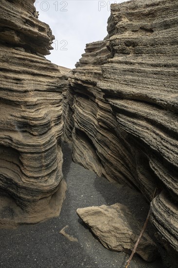 Volcanic fissure, Las Grietas, Lanzarote, Canary Islands, Spain, Europe