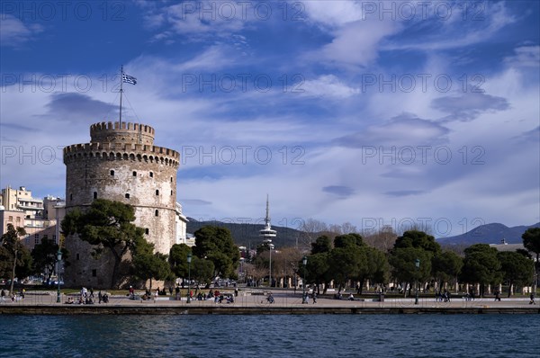 White Tower, OTE Tower, TV Tower with Skyline Cafe, waterfront promenade, Thessaloniki, Macedonia, Greece, Europe