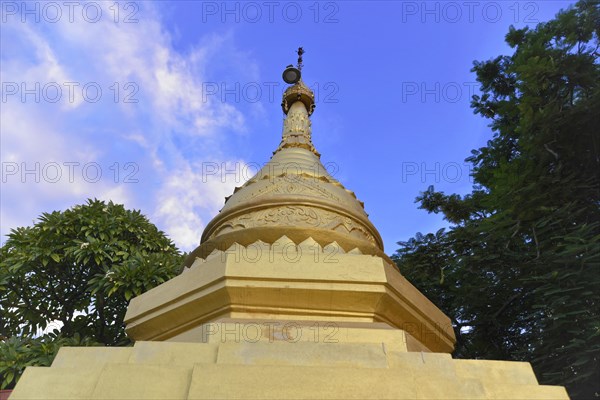 Yankin Hill temple complex, Mandalay, Myanmar, Asia