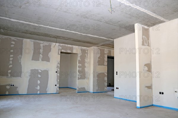 Dry construction, dry lining