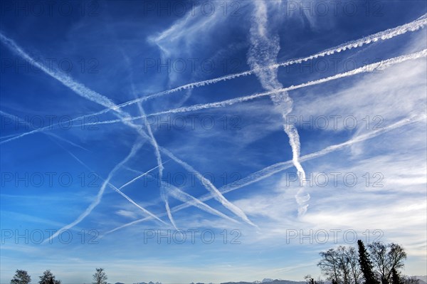 Contrail, Buchenberg, Allgaeu, Bavaria, Germany, Europe