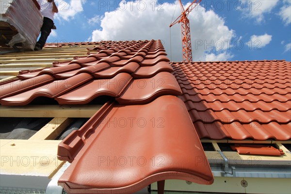 Roofing work, re-roofing of a tiled roof (Mutterstadt, Rhineland-Palatinate)