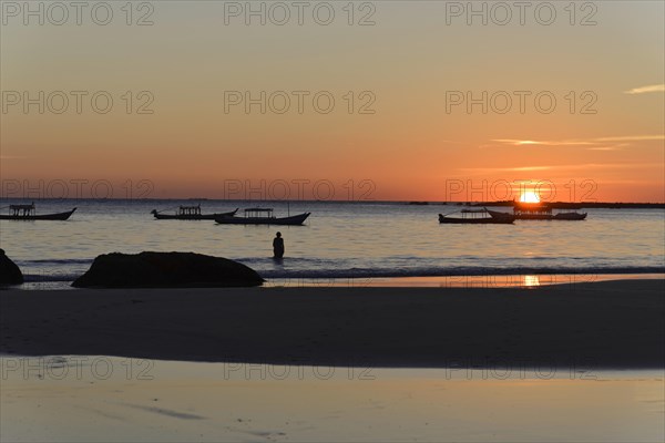 Beach, fishing village, Ngapali Beach, Thandwe, Burma, Burma, Myanmar, Asia