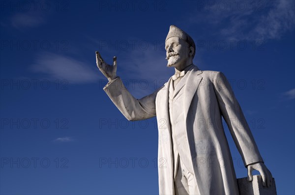 Statue, Monument, Statue of Eleftherios Venizelos, Corfu Park, Thessaloniki, Macedonia, Greece, Europe