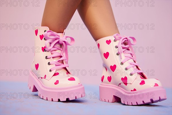 Woman's pink boots with hearts. KI generiert, generiert AI generated