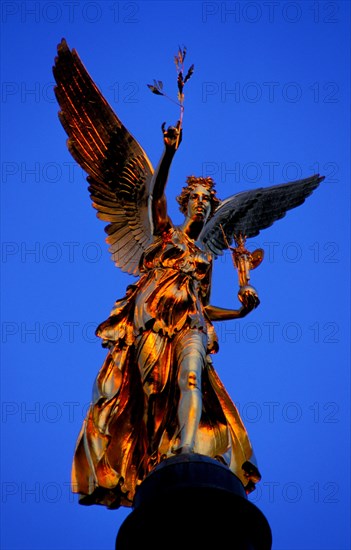 Friedensengel in Prinzregentenstrasse, Munich, Bavaria, Germany, Europe