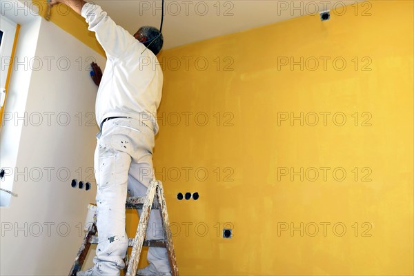 Painting work, interior painting, wall painting