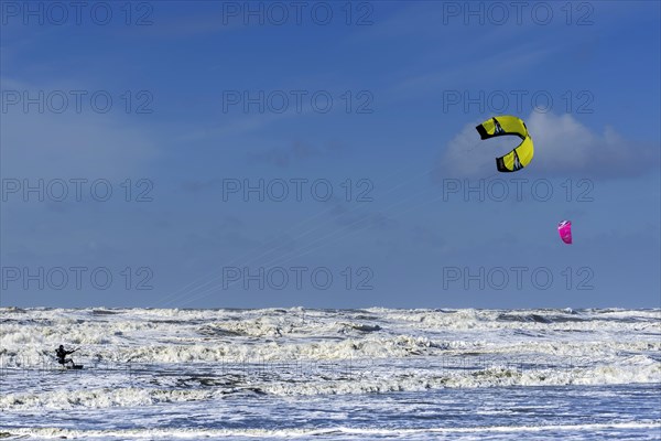 Kitesurfer, water sports, sea, surf, wind, umbrella, surfer, surfing, sport in the North Sea near Zandvoort, Netherlands