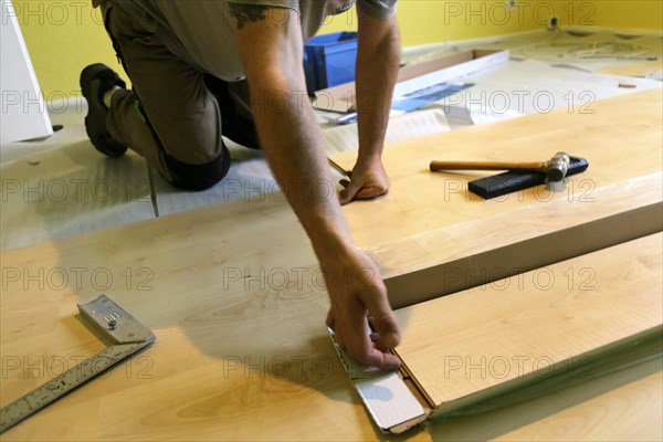 Professional installation of parquet flooring