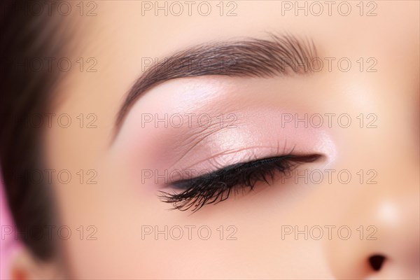 Close up of woman's eye with pink eyeshadow and long black fake eyelashes. KI generiert, generiert AI generated