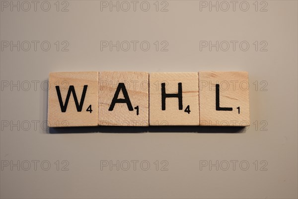 Wahl lettering, wooden letters, North Rhine-Westphalia, Germany, Europe