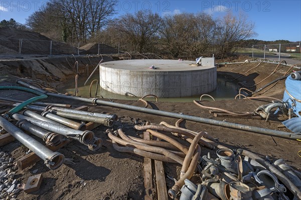 Construction of a new extinguishing water reservoir, Neunhof near Lauf an der Pegnitz, Middle Franconia, Bavaria, Germany, Europe