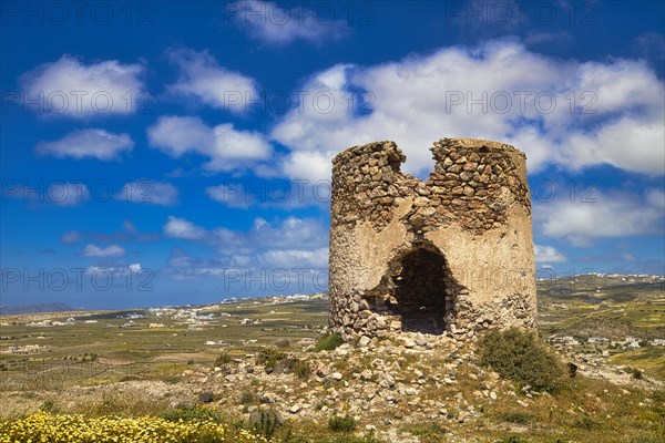 Dilapidated windmill above Emporio, Santorini, Cyclades, Greece, Europe