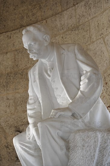 Monument to Jose Marti, Mausoleum, Cementerio Santa Ifigenia, Santiago de Cuba, Cuba, Central America