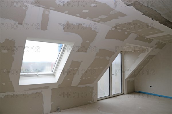 Dry construction, dry lining