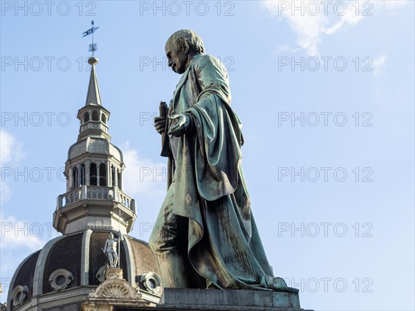 Archduke Johann Fountain, Main Square, Graz, Styria, Austria, Europe