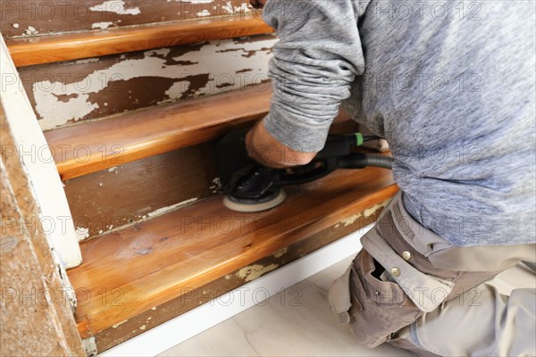 Renovation of a wooden staircase in an old building