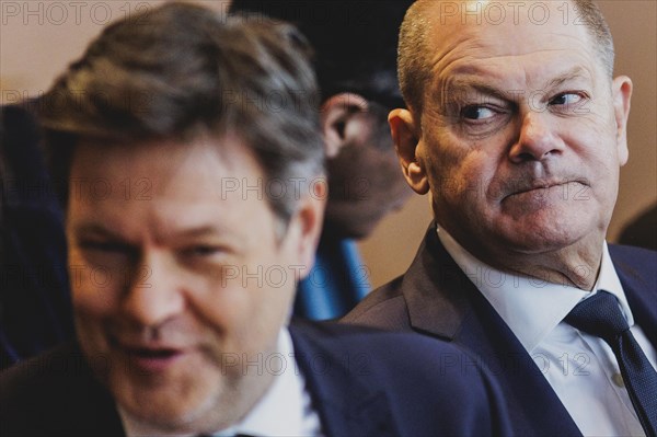 (L-R) Robert Habeck (Alliance 90/The Greens), Federal Minister for Economic Affairs and Climate Protection and Vice-Chancellor, and Olaf Scholz (SPD), Federal Chancellor, at the weekly cabinet meeting in Berlin, 21 February 2024
