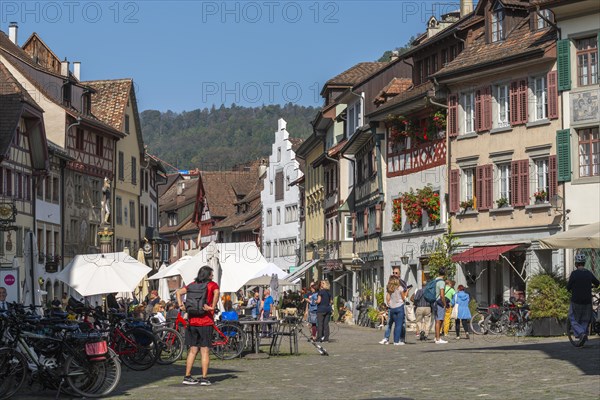 Stein am Rhein, historic old town, town hall square, inn, half-timbered houses, flower decorations, tourists, Canton of Schaffhausen, Switzerland, Europe