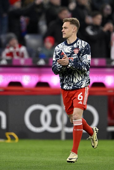 Warm-up training Joshua Kimmich FC Bayern Munich FCB (06) Allianz Arena, Munich, Bavaria, Germany, Europe