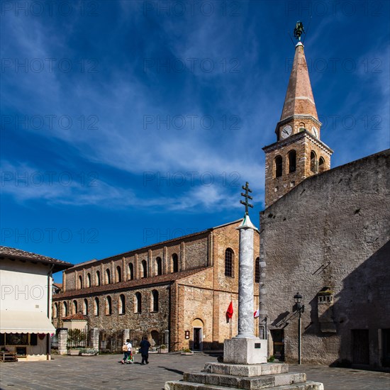 Old town with Basilica di Santa Eufemia, Citta vecchia, island of Grado, north coast of the Adriatic, Friuli, Italy, Grado, Friuli, Italy, Europe