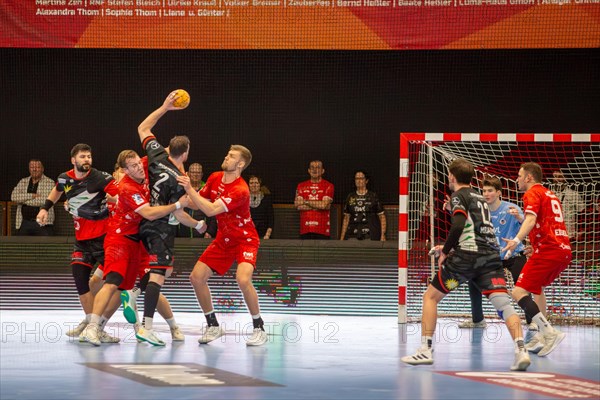 18.02.2024, 2nd HBL, German Handball League, matchday 21) : Game scene Eulen Ludwigshafen against TuS N-Luebbecke (final score 34:32) . Player on the ball: Jo Gerrit Genz, (TuS N-Luebbecke)