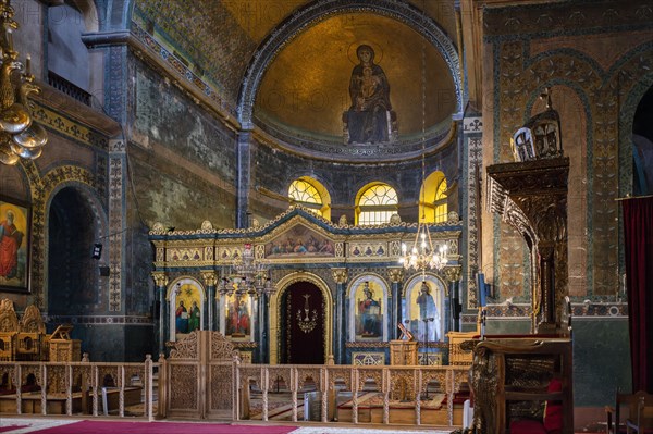 Interior view of Hagia Sofia church, also known as Agia Sofia, altar, chandelier, Thessaloniki, Macedonia, Greece, Europe